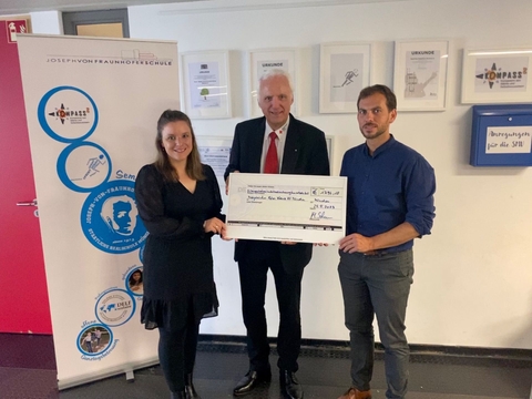 „Sei du der Grund, weshalb andere wieder an das Gute im Menschen glauben.“ Beitragsbild