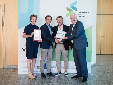 Joseph-von-Fraunhofer Schule mit dem Berufswahl-SIEGEL ausgezeichnet. Beitragsbild