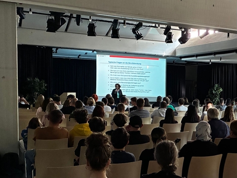 Elternabend zur Beruflichen Orientierung am 30.04.2025 – Ein gelungener Austausch für Eltern und Schüler Beitragsbild